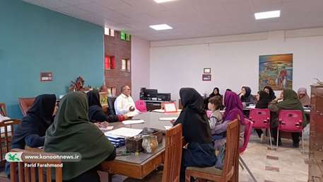  برگزاری کارگاه آموزشی مبانی هنرهای تجسمی در کانون پرورش فکری سیستان و بلوچستان