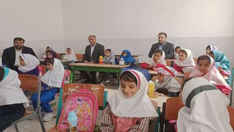  گفت‌وگوهای چهره به چهره مدیرعامل کانون با دانش آموزان زاهدانی